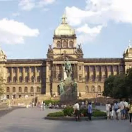 Cosy Warm In The Heart Of Prague. Praga